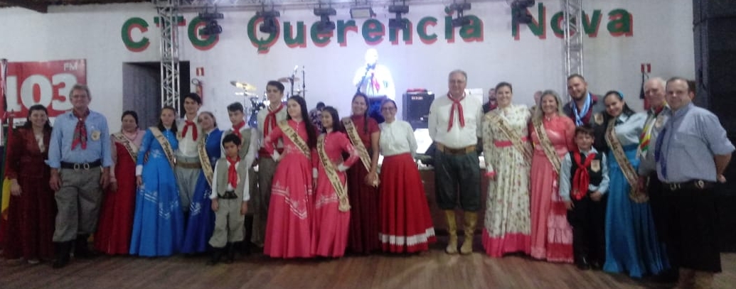 1º Concurso de Prendas e Peões